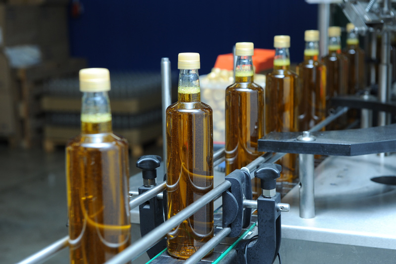 VEGOILS-Palm hits two-month high on stronger related oils, weaker ringgit